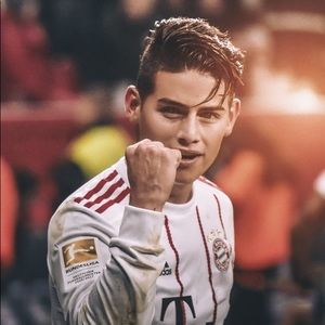 Meet your Posher, Jon-paul